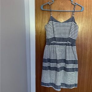 Old Navy Dress With Adjustable Straps